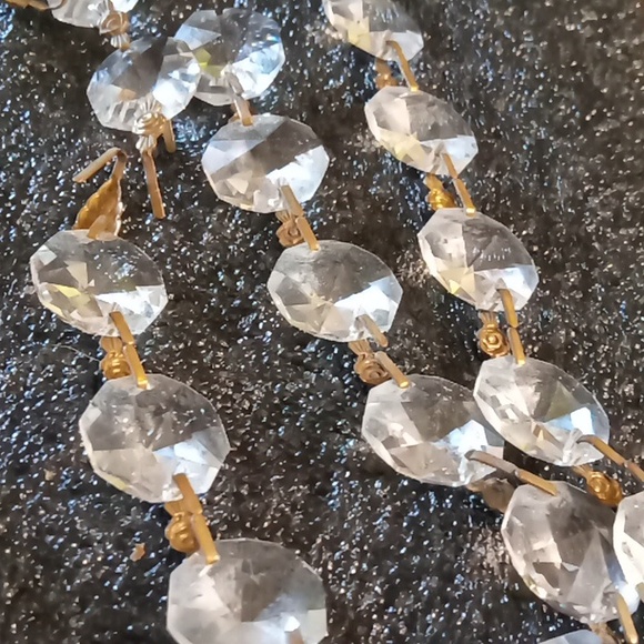 Lead crystal glass chandelier pieces. 52 total. - Picture 3 of 4